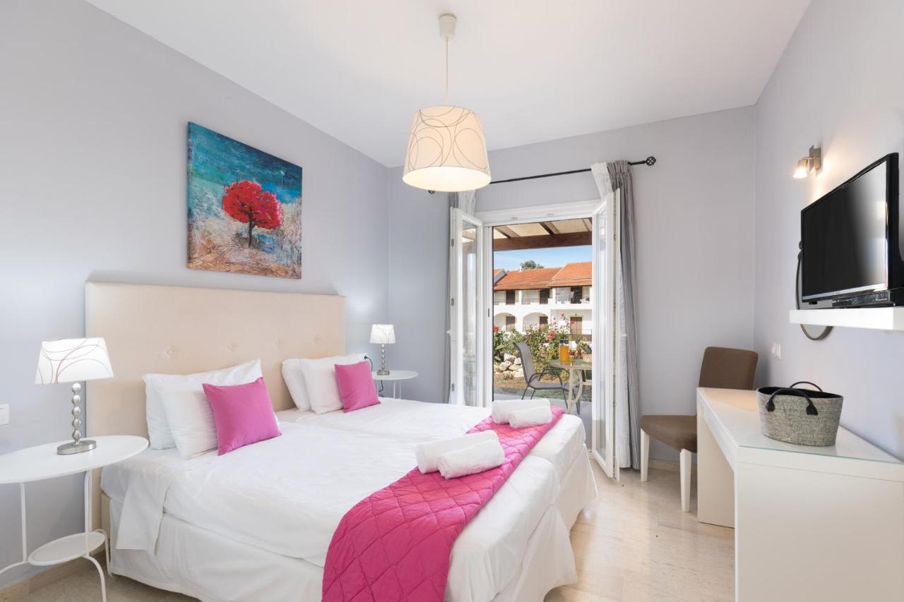 Garden Apartments Agios Stefanos Corfu アギオス・ステファノス エクステリア 写真