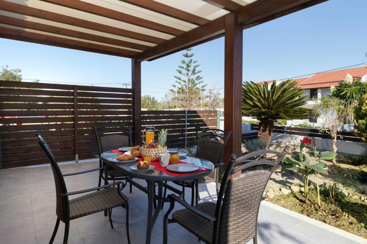 Garden Apartments Agios Stefanos Corfu アギオス・ステファノス エクステリア 写真