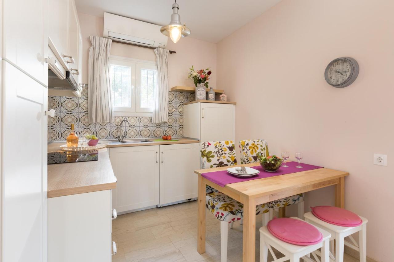 Garden Apartments Agios Stefanos Corfu アギオス・ステファノス エクステリア 写真