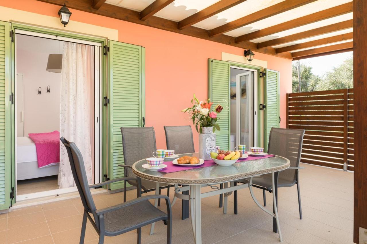 Garden Apartments Agios Stefanos Corfu アギオス・ステファノス エクステリア 写真