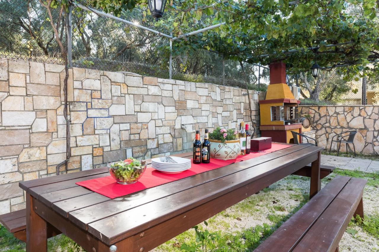 Garden Apartments Agios Stefanos Corfu アギオス・ステファノス エクステリア 写真