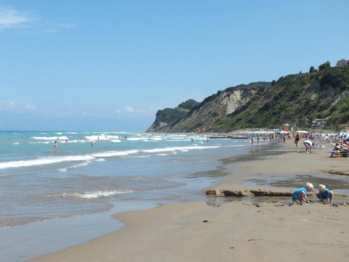 Garden Apartments Agios Stefanos Corfu アギオス・ステファノス エクステリア 写真